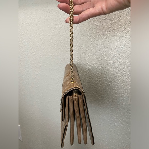 Vintage 70’s Saks Croc Embossed Patent Leather Shoulder Bag Evening Clutch - Picture 5 of 15